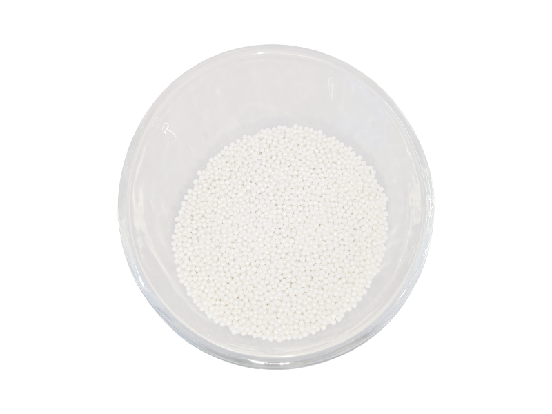 Zirconia grinding medium